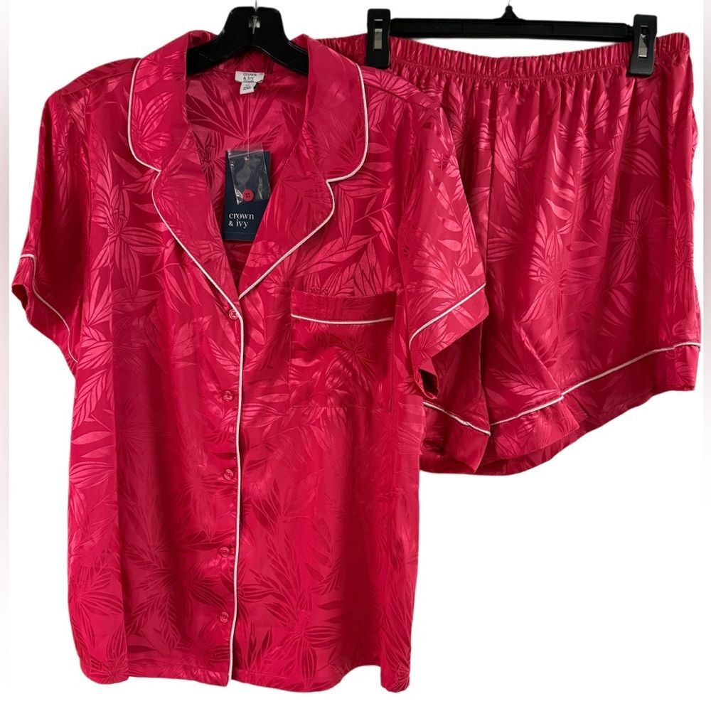 NWT Crown & Ivy Pink Satin Pajama Short Set Plus Size 1X